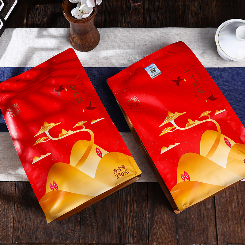 一分耕耘 特价口粮茶红茶 茶叶 八边袋英德红茶 英红九号 喜庆红自饮茶袋装250g/包 档口酒店家用茶高清大图