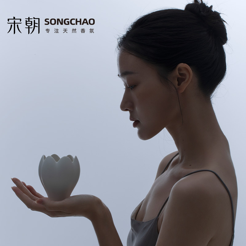 宋朝 玉兰杯香薰蜡烛110g春雨木兰高清大图