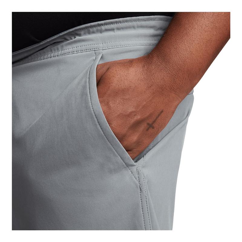 Nike 耐克男款速干支撑英寸合运动跑步训练瑜伽短裤高清大图