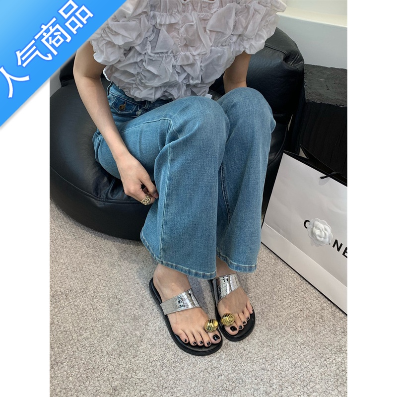 SUNTEK高级感金属扣套趾凉拖鞋女鞋子2023夏季新款chic小众平底度假凉鞋高清大图