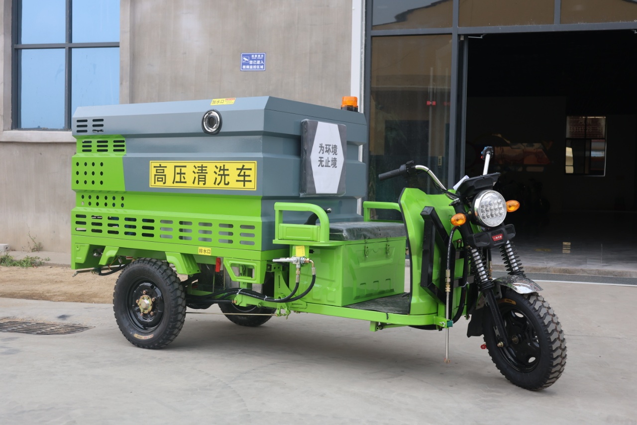 鲁环LH LH-1760新能源电动高压清洗车 整车尺寸2980×1010×1500mm高清大图