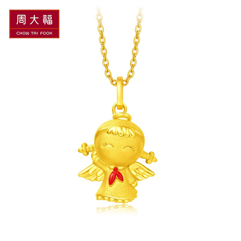 新款周大福福星宝宝系列东方福星红领巾家和宝宝定价足金吊坠r24904