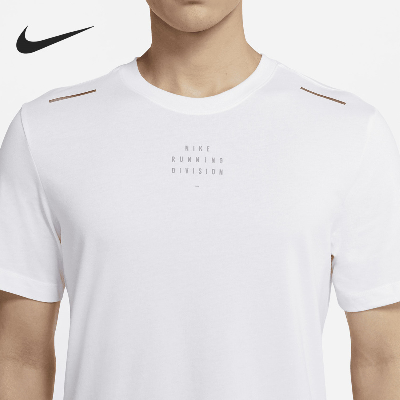 耐克nike运动t恤
