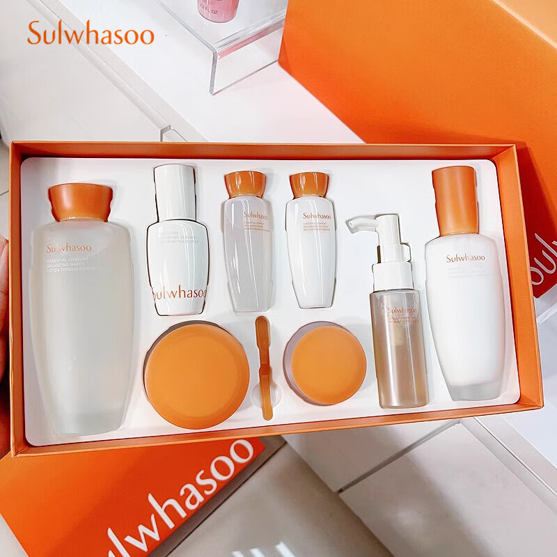 雪花秀(Sulwhasoo)全明星套装滋盈肌本舒活润颜焕光贵妇水乳三件套焕光水乳精华套盒护肤套装补水专柜版 护肤品礼盒高清大图