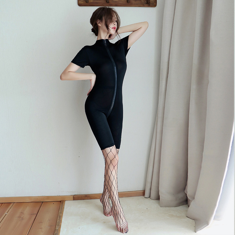 长夜漫漫情趣内衣女性感丝滑泳布拉链短袖开档免脱性感连体衣1104高清大图