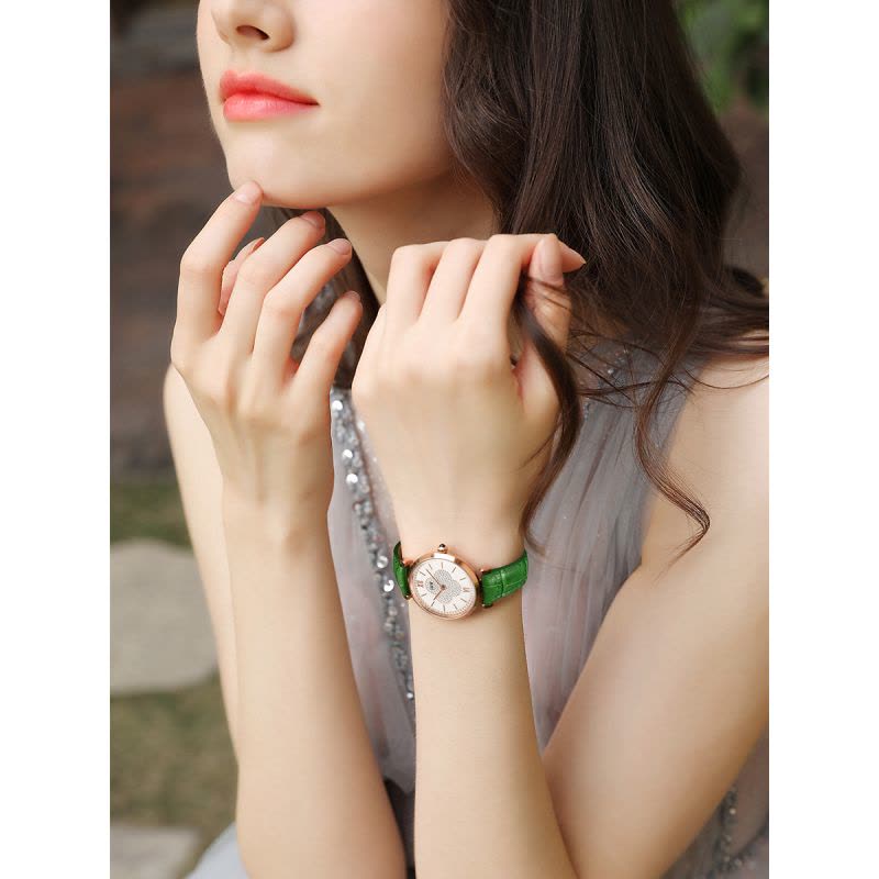 瑞士爱沃驰I&W CARNIVAL手表石英表 女款镶钻奢华幸运草女表纤薄女士腕表防水时尚红绿蓝色表带个性选择567L图片