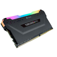 美商海盗船(USCORSAIR)DDR4 3000 16GB 台式机内存条 复仇者RGB PRO灯条 电竞玩家款