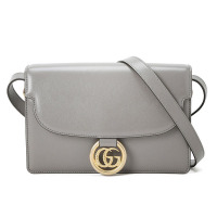 GUCCI 古驰 Outlet 斜挎包 单肩包 口盖包小号 双G饰扣光面皮589474金扣