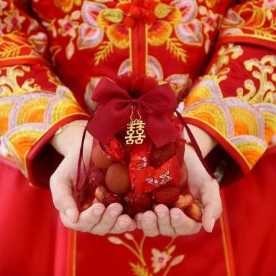 高档喜糖袋袋子纱袋抽绳礼盒装礼袋糖果网纱糖盒糖袋婚庆结婚用品 5个小号(10*13厘米) 高档酒红蝴蝶结铜囍字款