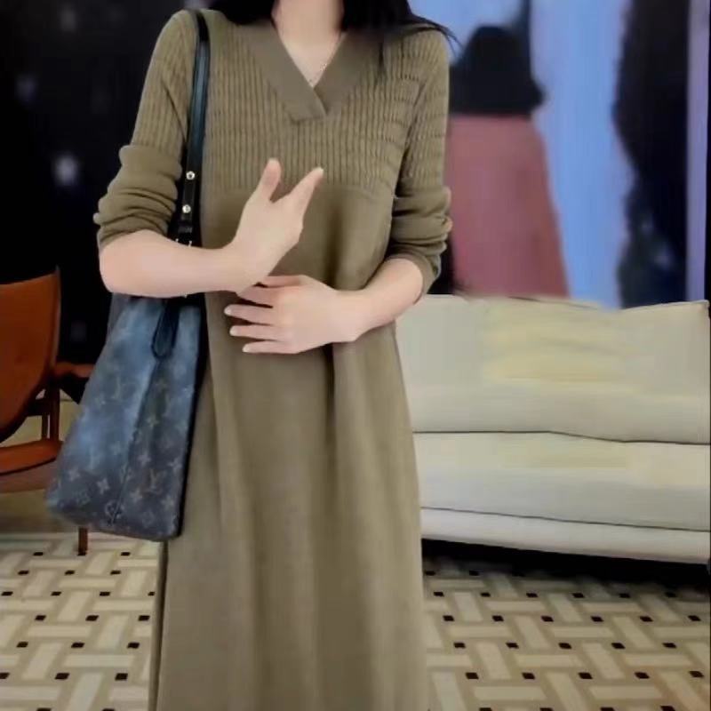 2021法式名媛过膝针织毛衣连衣裙女秋冬款内搭高腰打底裙长袖色15天内发货
