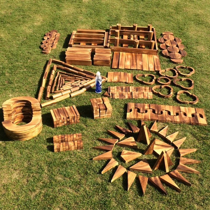 幼儿园大型木质原木实木超大碳化木头大块儿童搭建玩具建构区积木120