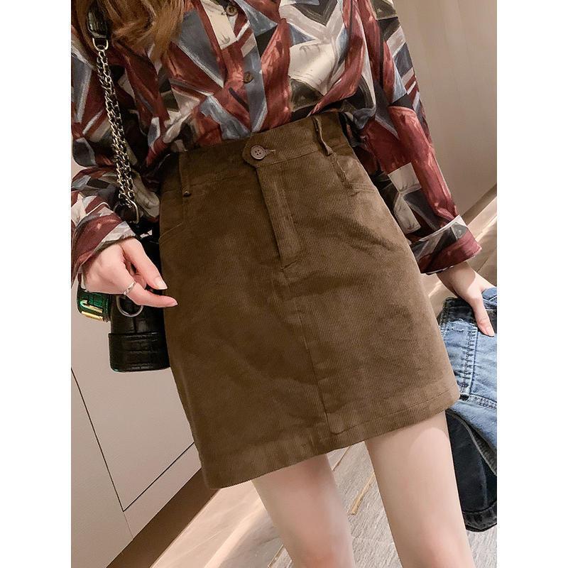 短裙女秋冬2021新款复古灯芯绒半身裙高腰显瘦a字裙黑色包臀裙子