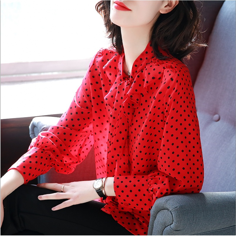 班图诗妮系带蝴蝶结波点衬衫春装2019款女衬衣洋气宽松红设计感上衣