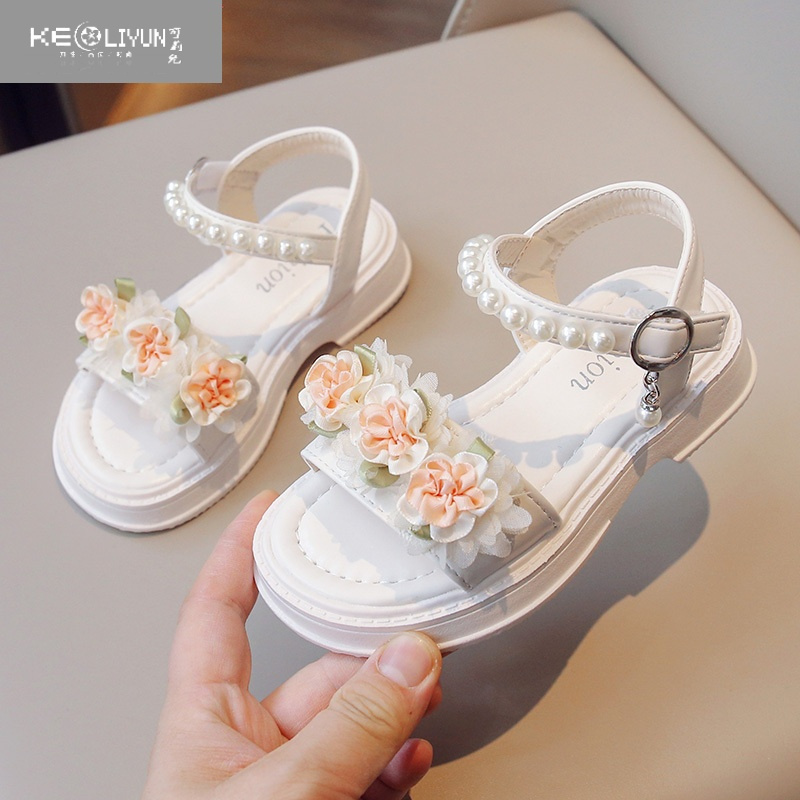 可莉允女童鞋子2023新款夏季夏款韩版百搭花朵仙女鞋中大童炸街沙滩
