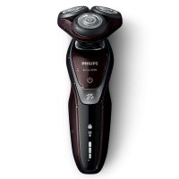 飞利浦(Philips) S5560/33 电动剃须刀多功能进口三刀头 全身水洗 充电式 干湿两用