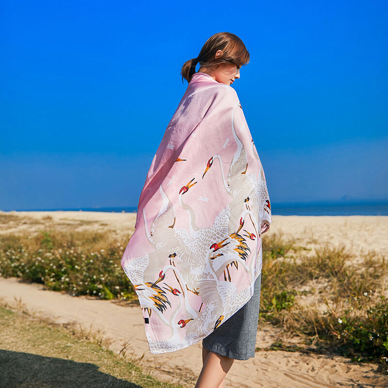 海滩丝巾女长款纱巾沙滩巾超大围巾夏季海边防晒披肩两用薄款
