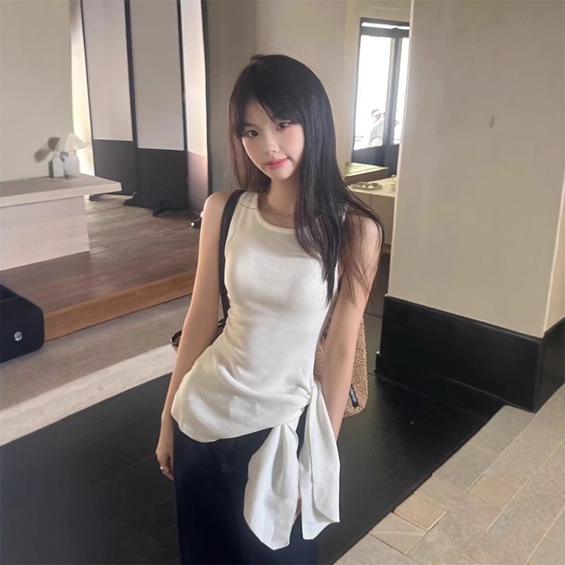 设计感绑带针织吊带背心女2025夏季辣妹修身百搭白色紧身学生上衣