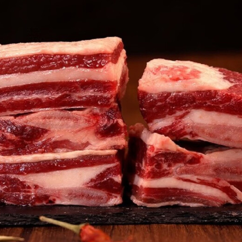 鲜飨澳洲精选谷饲安格斯牛肉礼盒肉质紧实色泽鲜亮4000g高清大图