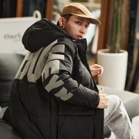 唐狮冬季新款连帽羽绒服后背发泡印字母短款羽绒服男士潮休闲