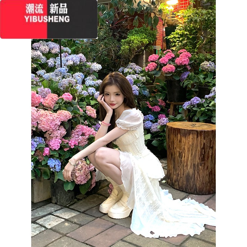 YIBUSHENG泡泡袖连衣裙女新款纯欲雪纺仙气不规则收腰海边度假长裙