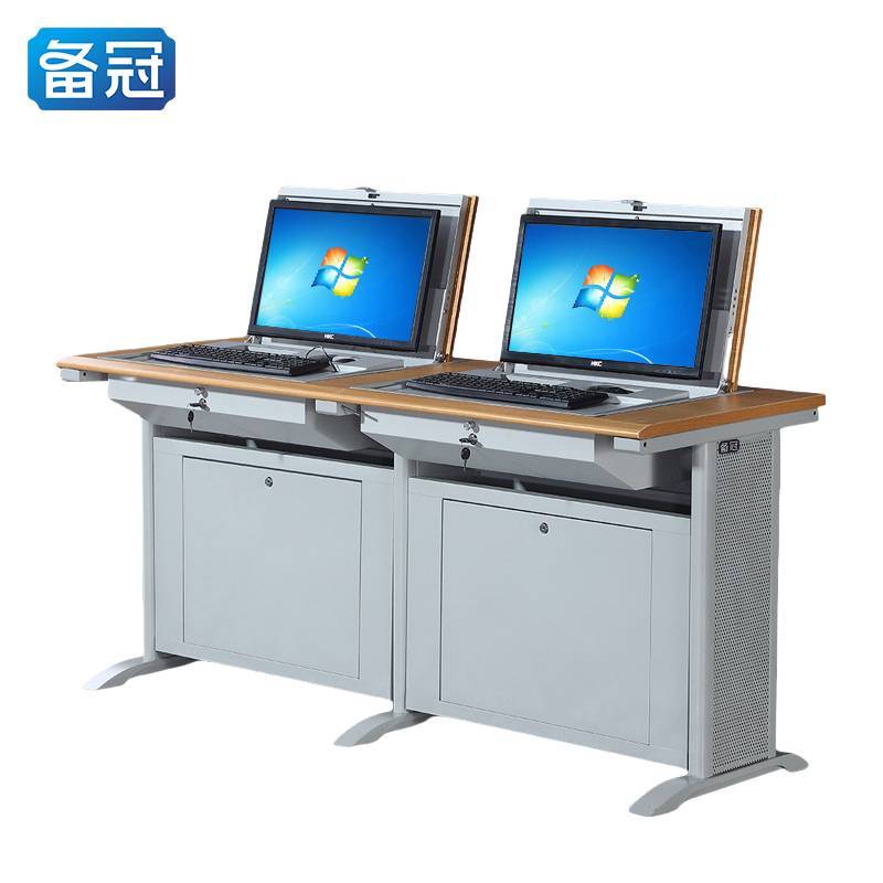 备冠 电脑桌 1600*600*750 张