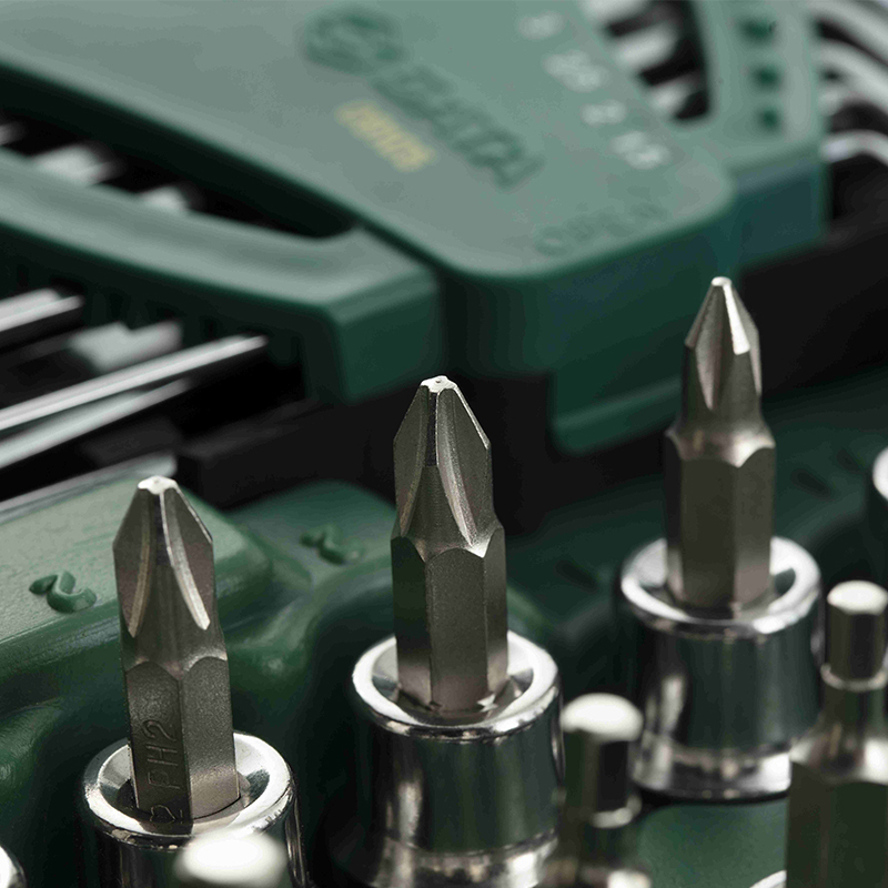 世达(SATA) 09014A 120+8件6.3x10x12.5MM系列汽车维修综合组套(计价单位:套)