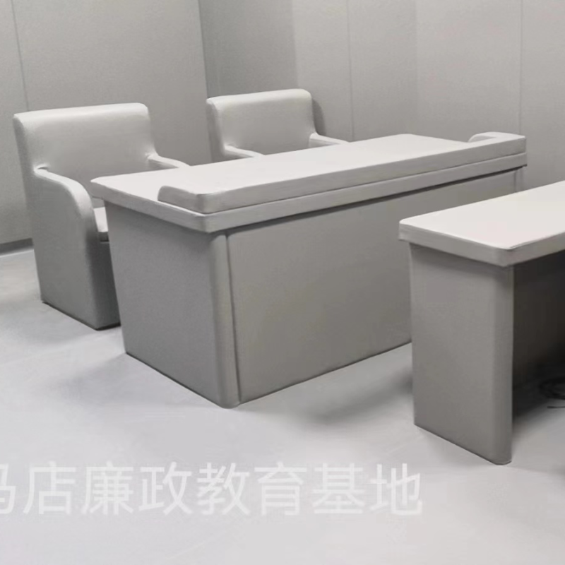 巴洛卡软包谈话室桌椅组合2.0米桌子*1+椅子*3高清大图