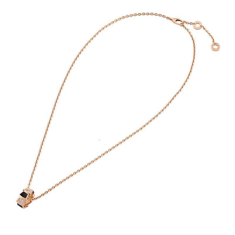 bvlgari宝格丽经典款黑玛瑙18k金玫瑰金带钻蛇形项链356554