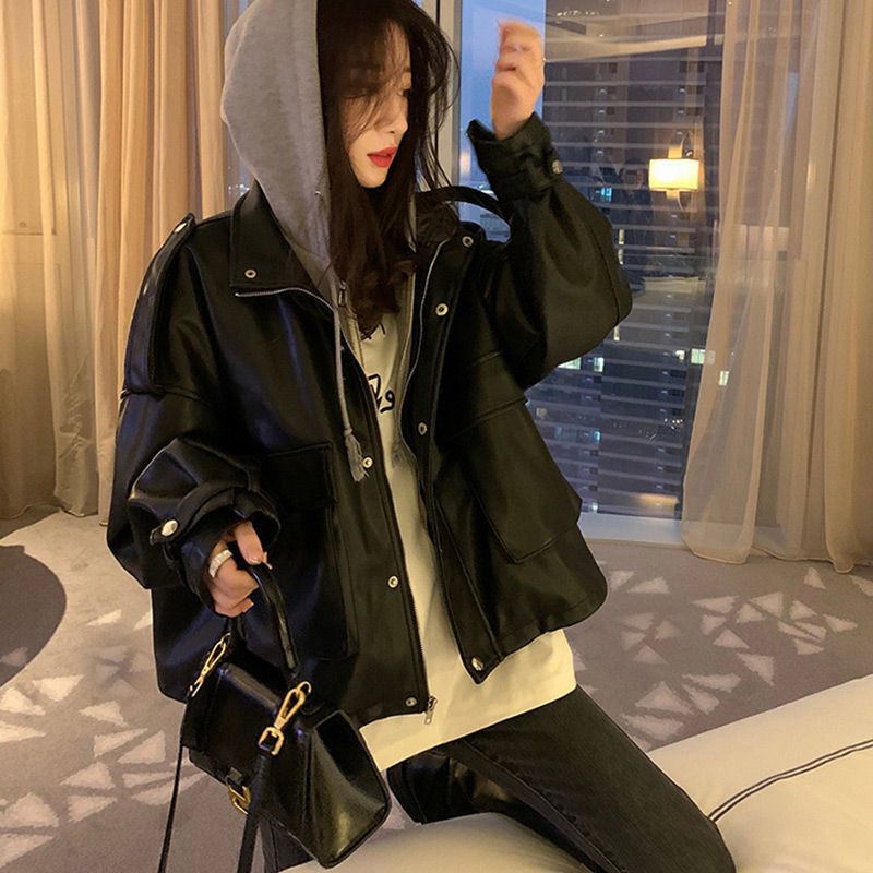 假两件皮衣外套女2021年春秋新款黑色pu加厚卫衣韩版皮夹克机车服