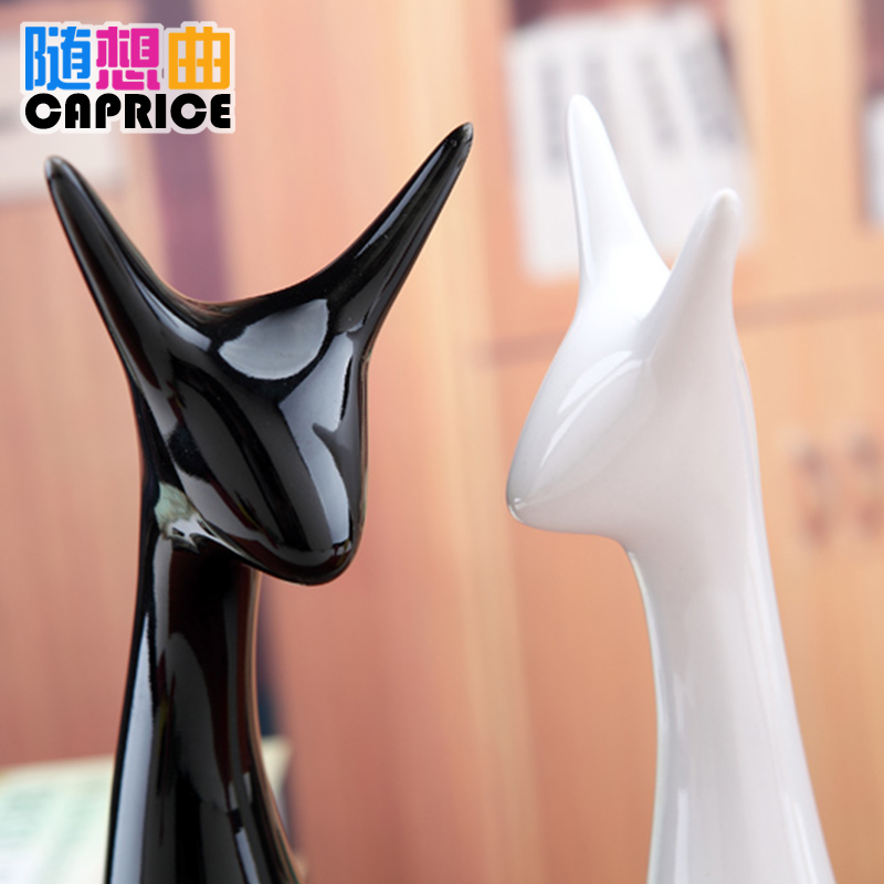 陶瓷摆件家居工艺装饰品电视柜客厅现代创意结婚三四口之家鹿 三维工匠 红白象高清大图