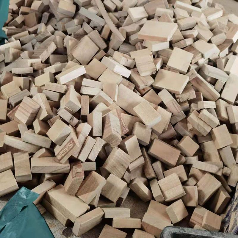 2斤樟木边角料(打磨光滑没毛刺) 2斤香樟木边角料下脚料衣橱柜抽屉