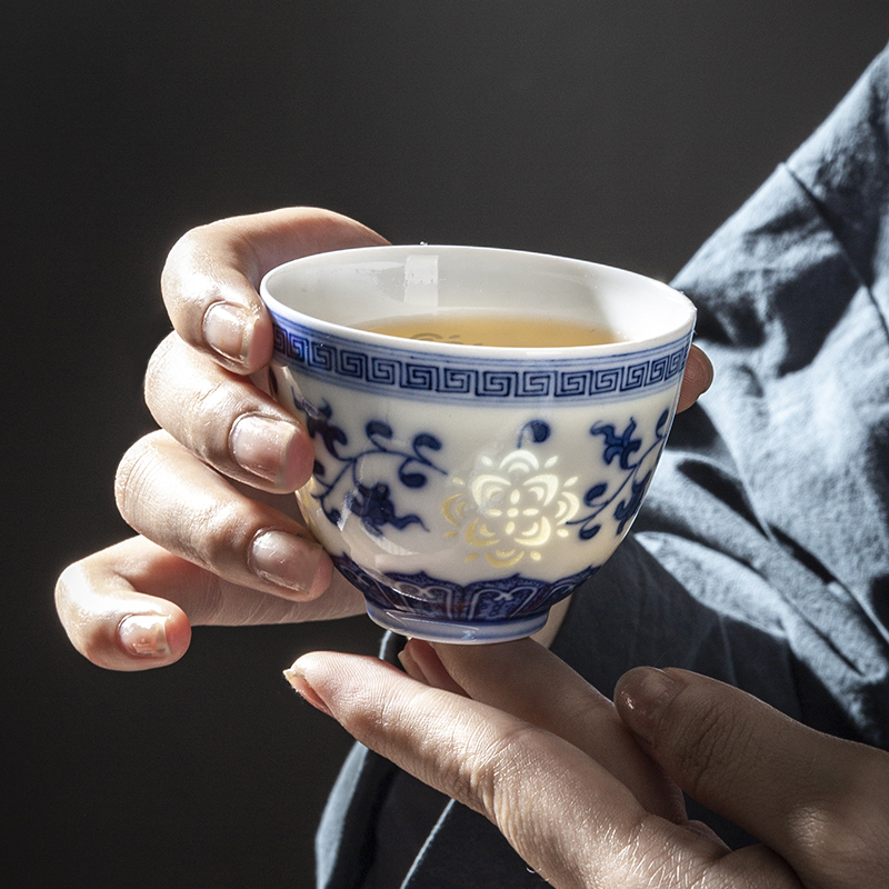 [景德镇官方]青花玲珑陶瓷茶杯纯手工手绘小茶杯品茗杯单杯 丝路杯