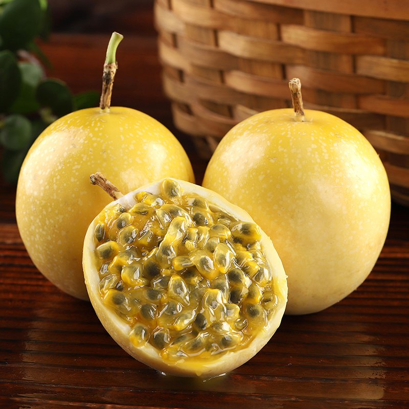 [熊猫鸟]黄金百香果 西番莲鸡蛋果 净重4.5斤 特大果 单果70-90g 新鲜采摘高清大图