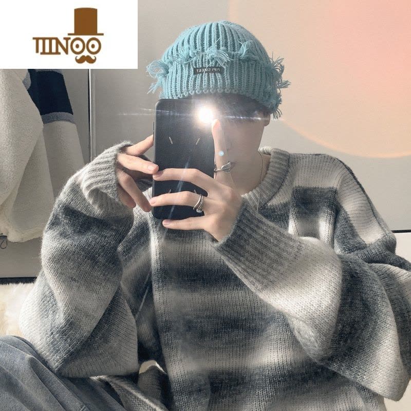 YANXU渐变色条纹圆领毛衣男韩系宽松慵懒风针织衫潮牌冬款外套图片