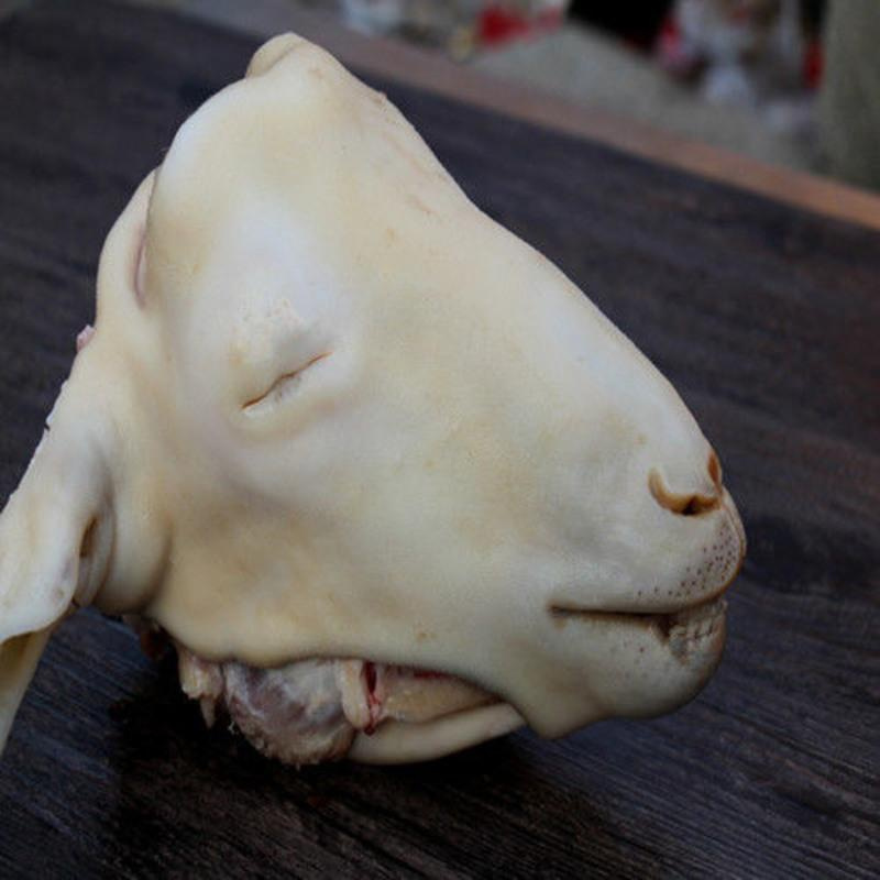 羊头新鲜羊头羊头肉羊杂去皮羊头满头满腮羊头羊脸肉带皮羊头2斤左右