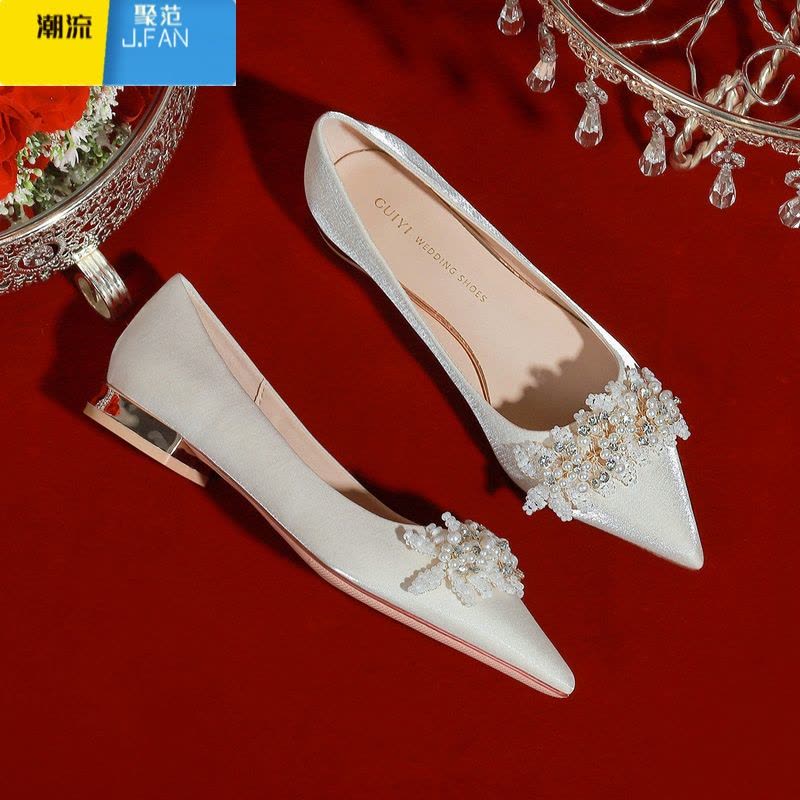 聚范平底婚鞋新娘鞋女禾秀婚纱两穿2024年新款白色低跟婚礼鞋孕妇图片
