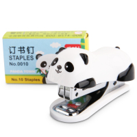 得力(deli)0453 卡通订书机 使用10#订书钉 熊猫迷你订书机
