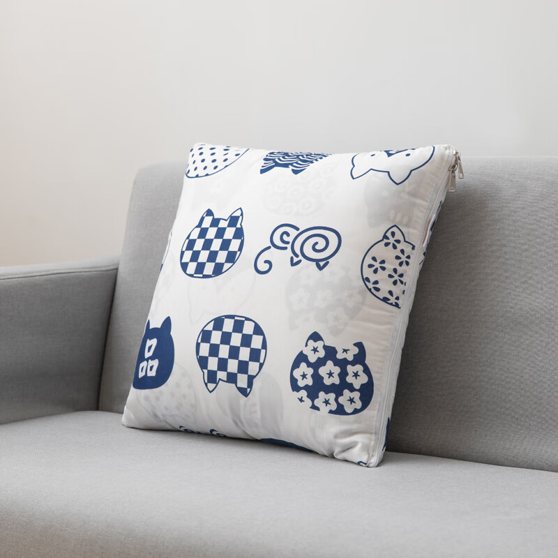 無印良品 招财猫抱枕被 MJ-Q2023-307 合起-40*40cm打开-110*150cm高清大图