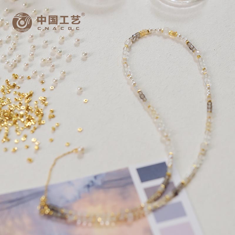 中国工艺时光四季彩宝系列项链《落叶秋韵》时尚设计优雅大方高清大图