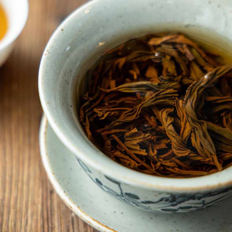 崟露红茶特级125克桶高清大图