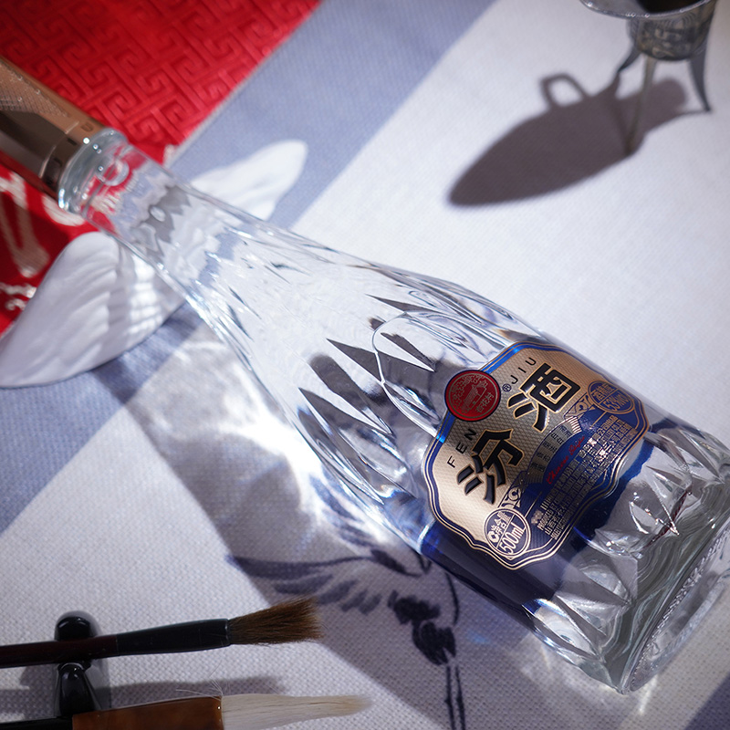 [官方正品]山西杏花村汾酒 53度水晶玻汾500ml*6瓶国际龙尊白酒高清大图