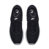 Nike/耐克 男子 Nike Roshe Run One黑白透气减震运动鞋跑步鞋812654
