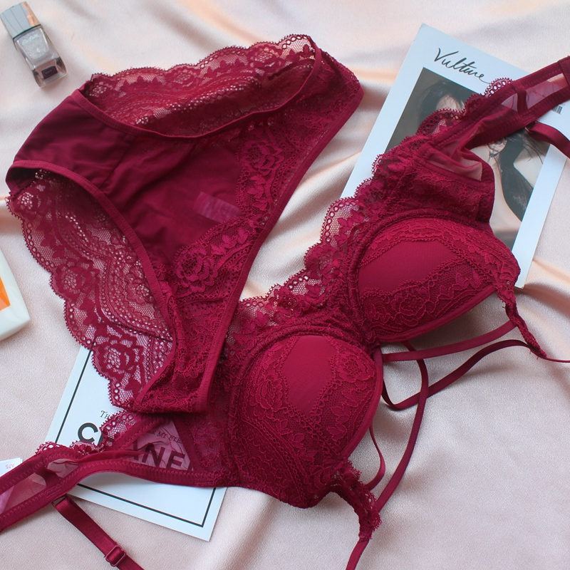 yunwuxin胸罩诱惑小胸聚拢性感蕾丝骚内衣内裤一套女法式欧美文胸套装