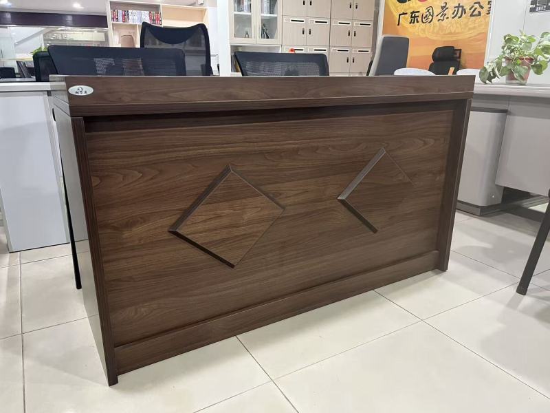 翔尔通 桌子 1400*600*760mm/张高清大图