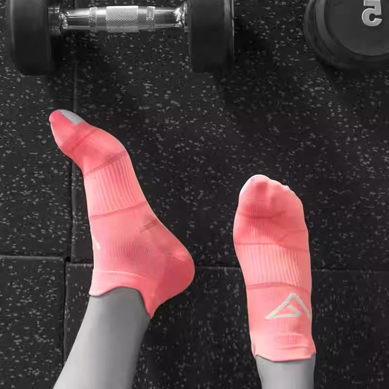 舒跑专业运动袜子春夏款马拉松跑步袜健身透气速干防滑女款短袜高清大图