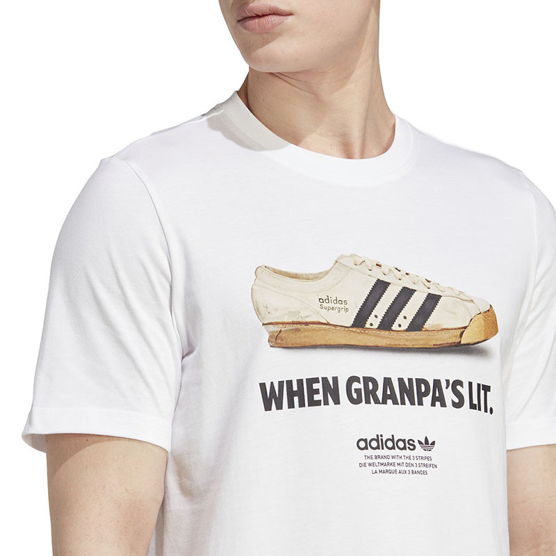 阿迪达斯adidas运动t恤