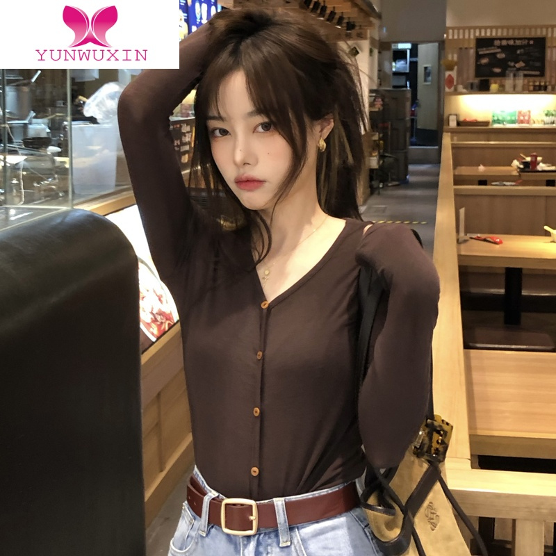 YUNWUXIN法式内搭修身长袖短款V领正肩T恤女设计感小众早秋薄款打底衫上衣