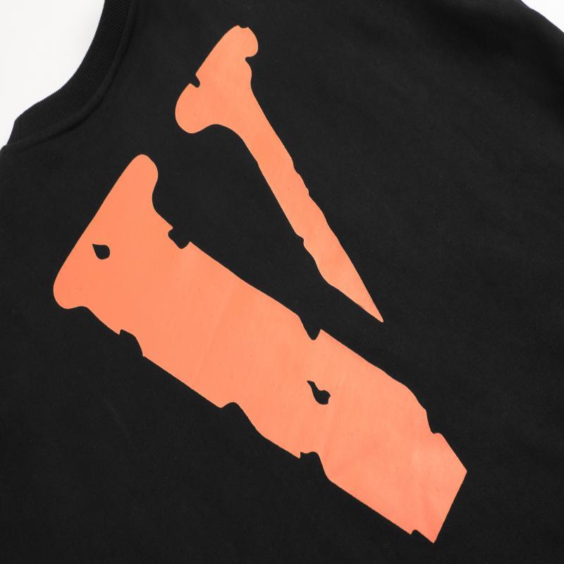 vlone时尚潮流短袖t恤大v男宽松版百搭情侣款