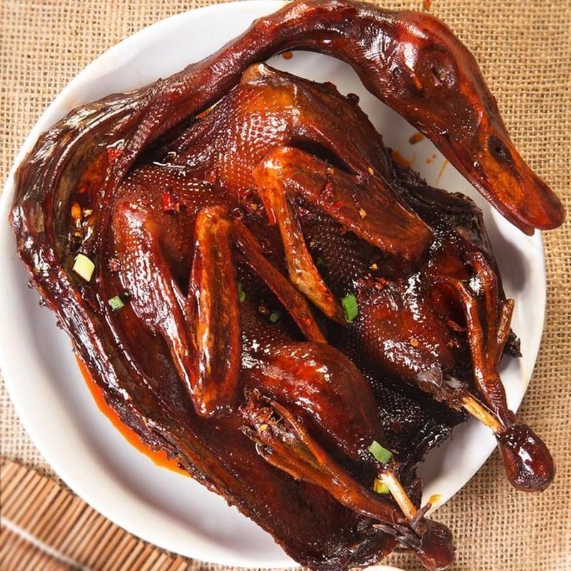 香辣酱板鸭整只湖南常德特产正宗手撕风干板鸭麻辣零食即熟食 酱板鸭