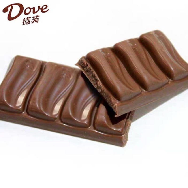 德芙青芥味夹心黑巧克力